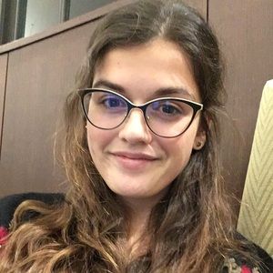 Meet your Posher, Haley